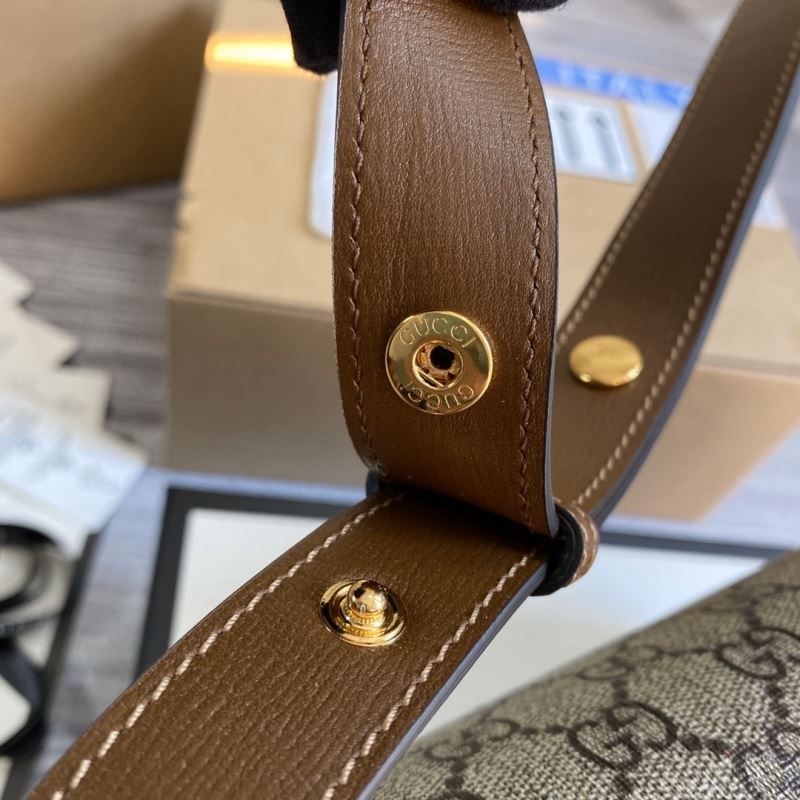 Gvc*1 horsebit bags